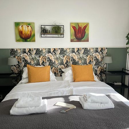 Bed & Breakfast Hotel ซานด์โวร์ต ภายนอก รูปภาพ
