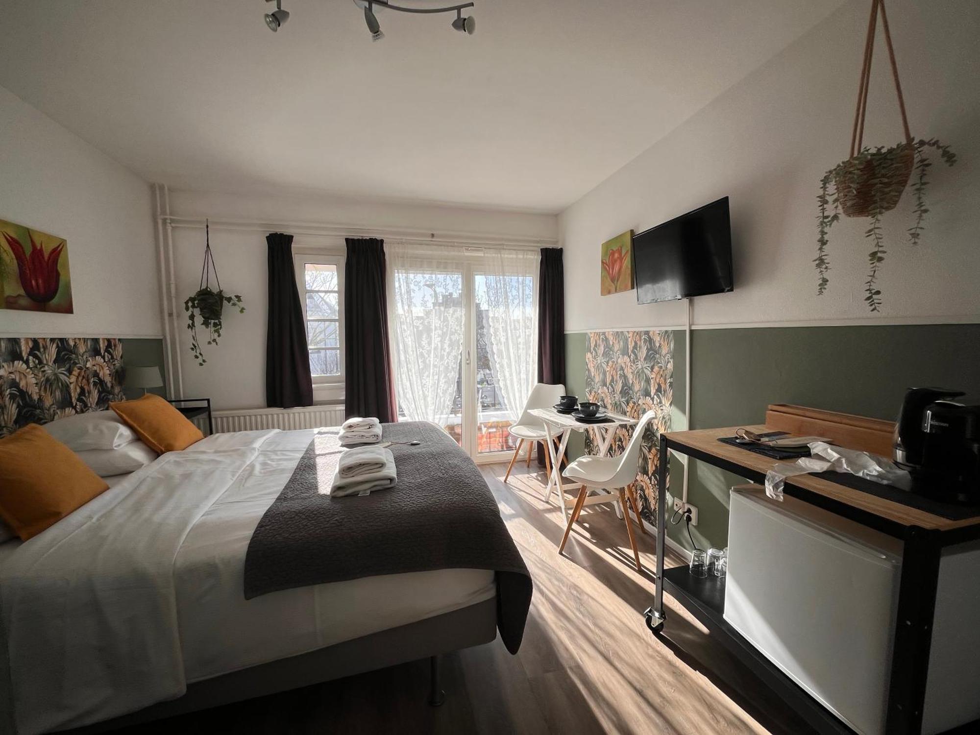 Bed & Breakfast Hotel ซานด์โวร์ต ภายนอก รูปภาพ