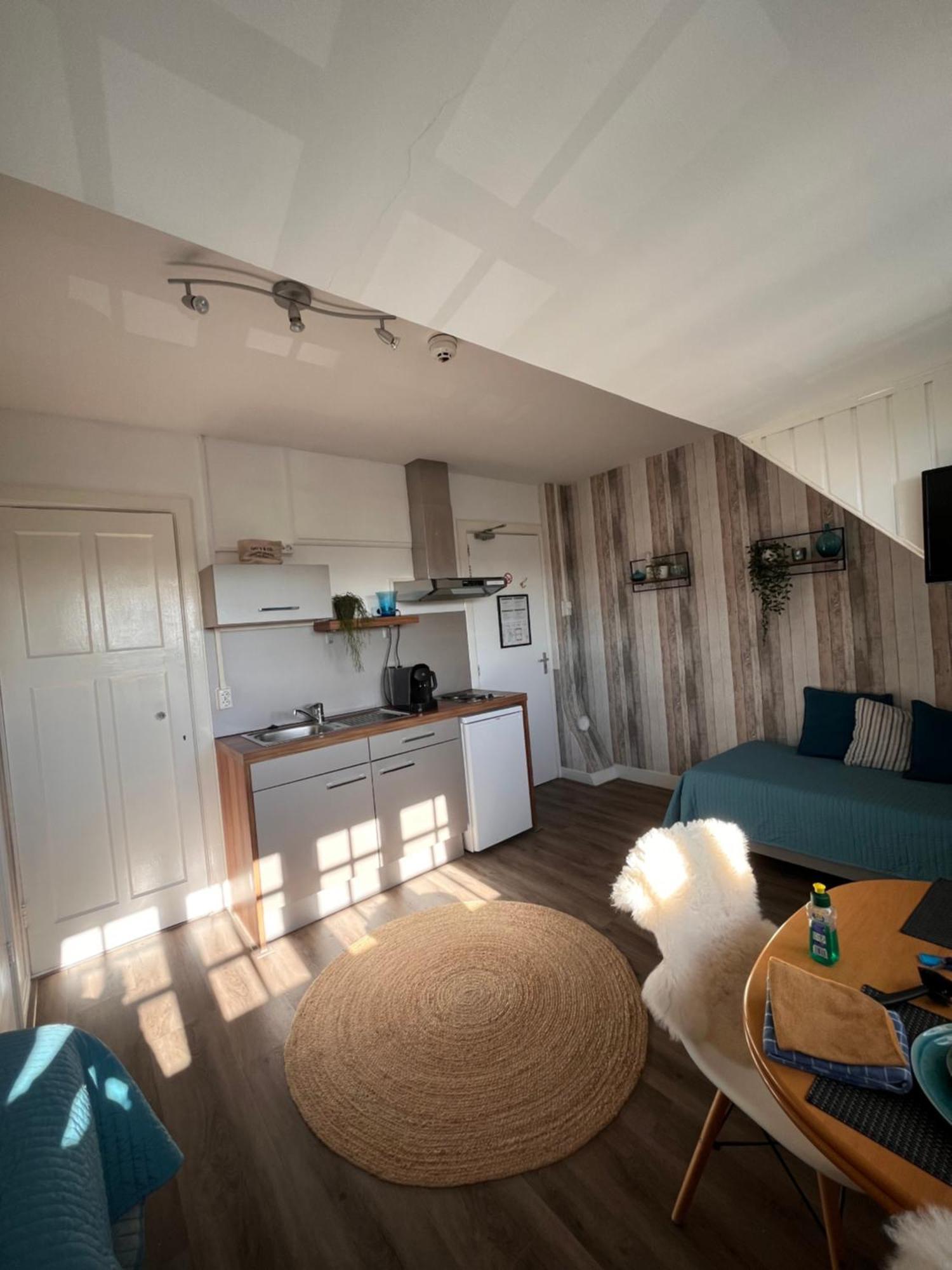 Bed & Breakfast Hotel ซานด์โวร์ต ภายนอก รูปภาพ