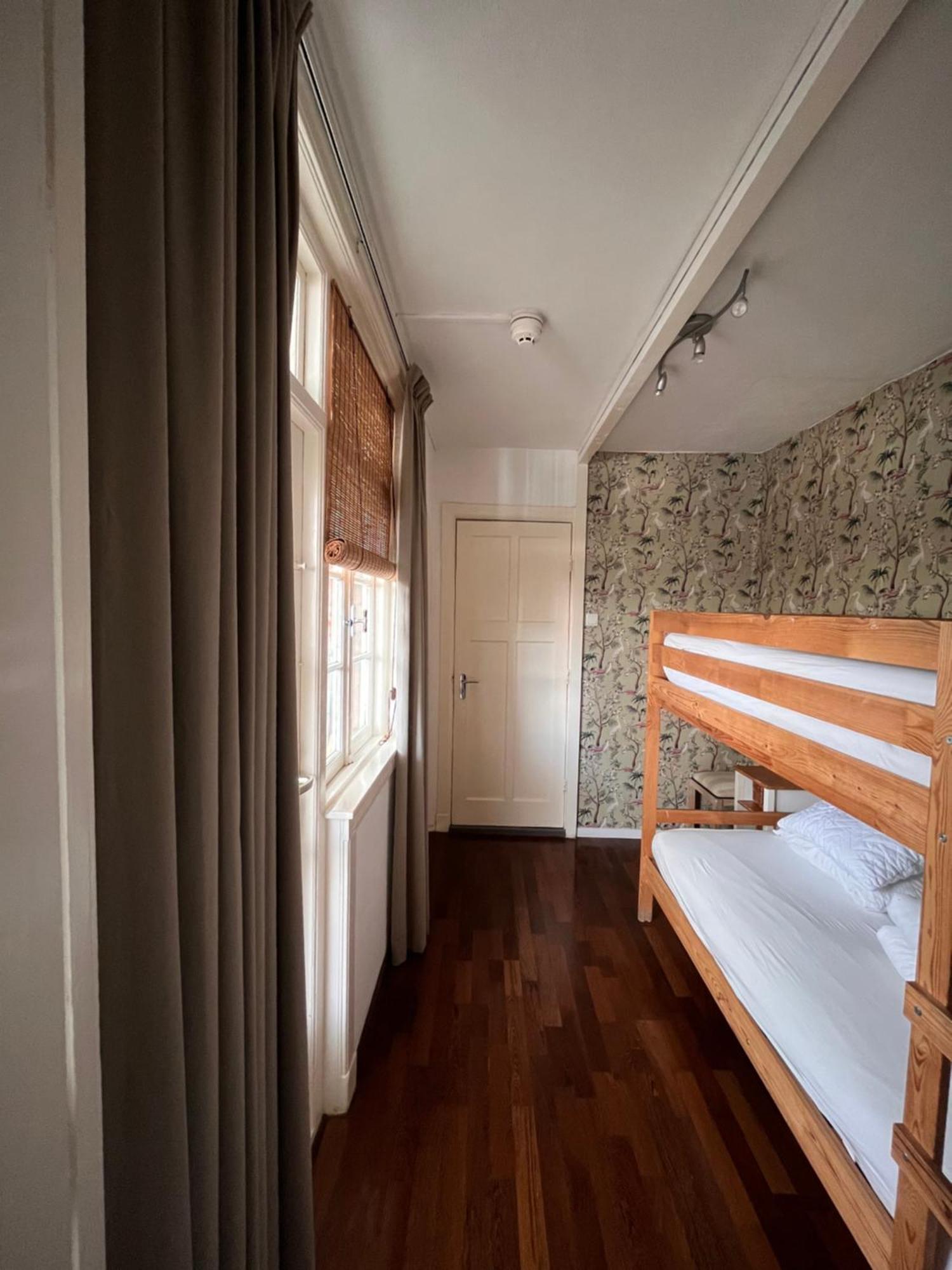 Bed & Breakfast Hotel ซานด์โวร์ต ภายนอก รูปภาพ