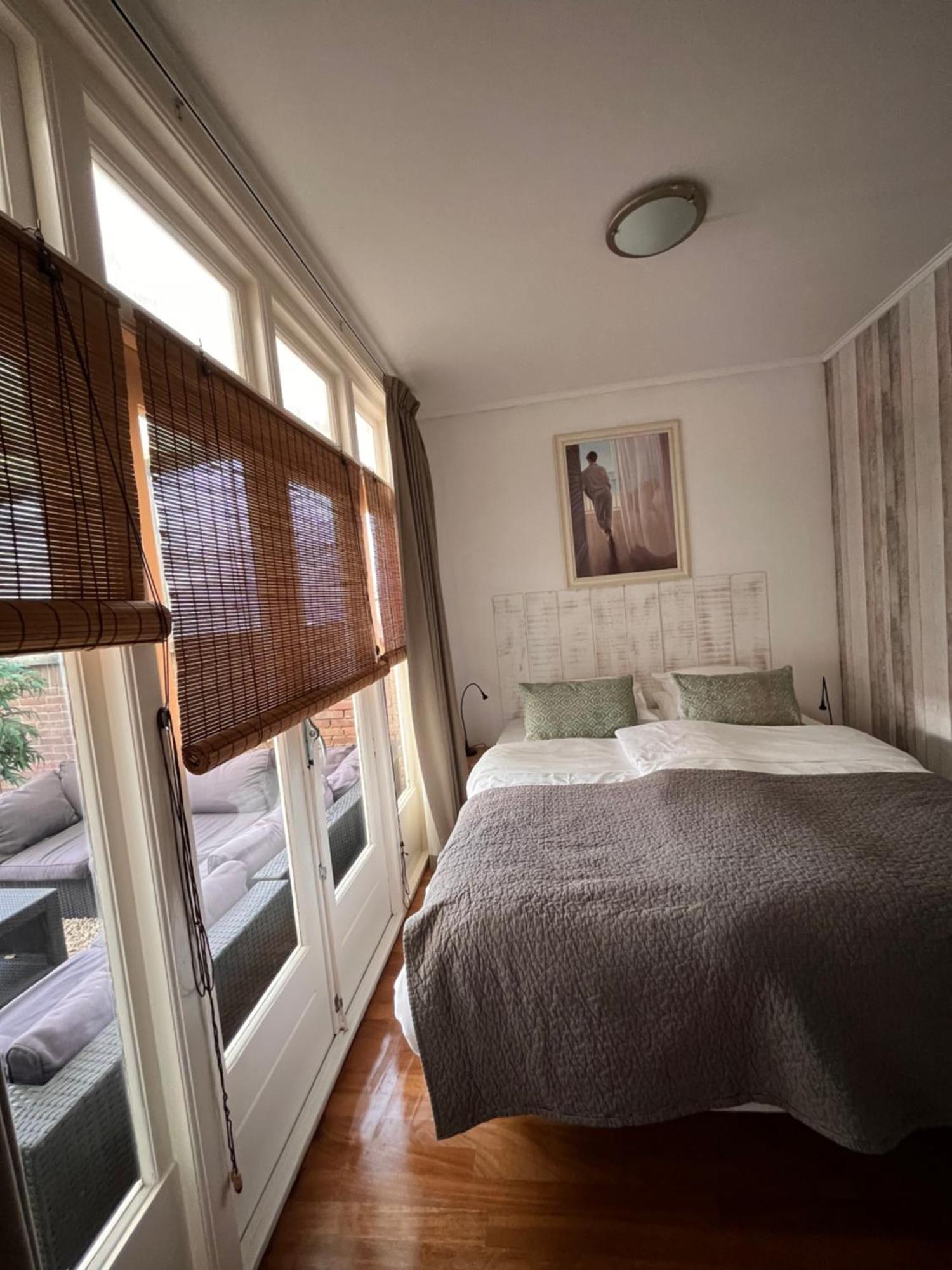 Bed & Breakfast Hotel ซานด์โวร์ต ภายนอก รูปภาพ