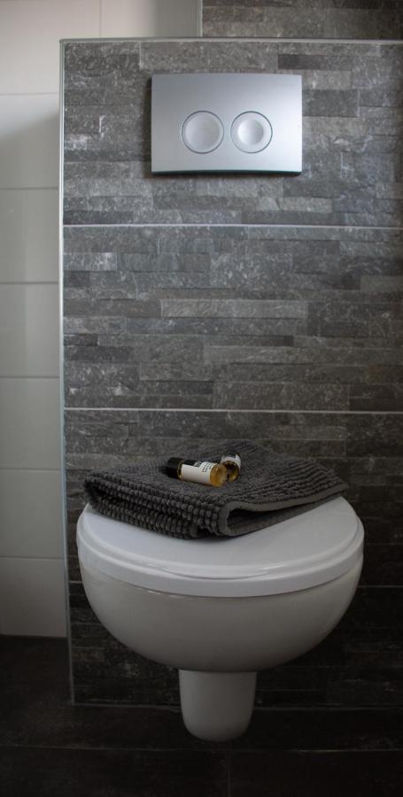 Bed & Breakfast Hotel ซานด์โวร์ต ภายนอก รูปภาพ